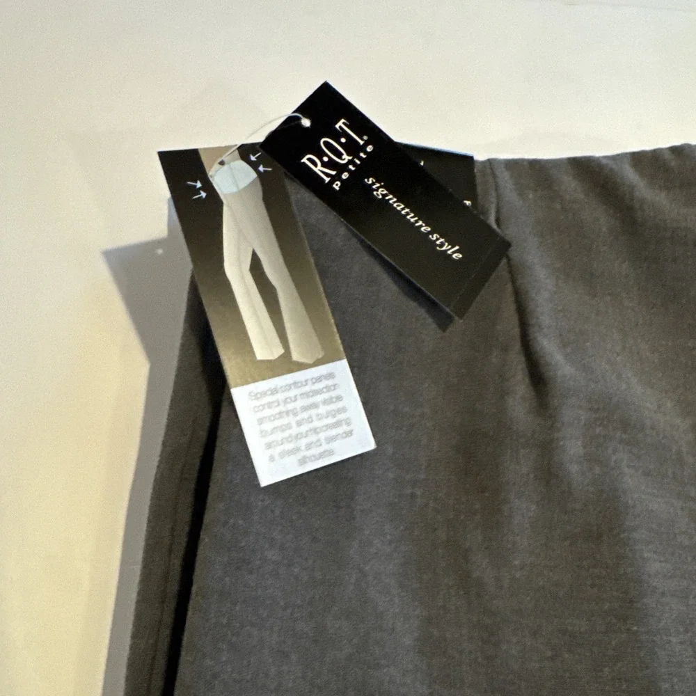 NWT R.Q.T Petite Slender & Sleek‎ Pants Charcoal 12p